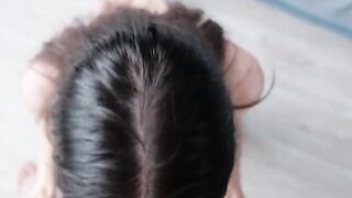 Русскую красотку LanaYoung как следует потрахали в анальное отверстие - сучка  в короткой юбке отдается в анал стоя раком на диване